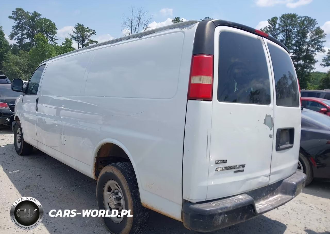 2011 Chevrolet Express 2500 Work Van VIN:1GCWGGCA6B1136780 - 3