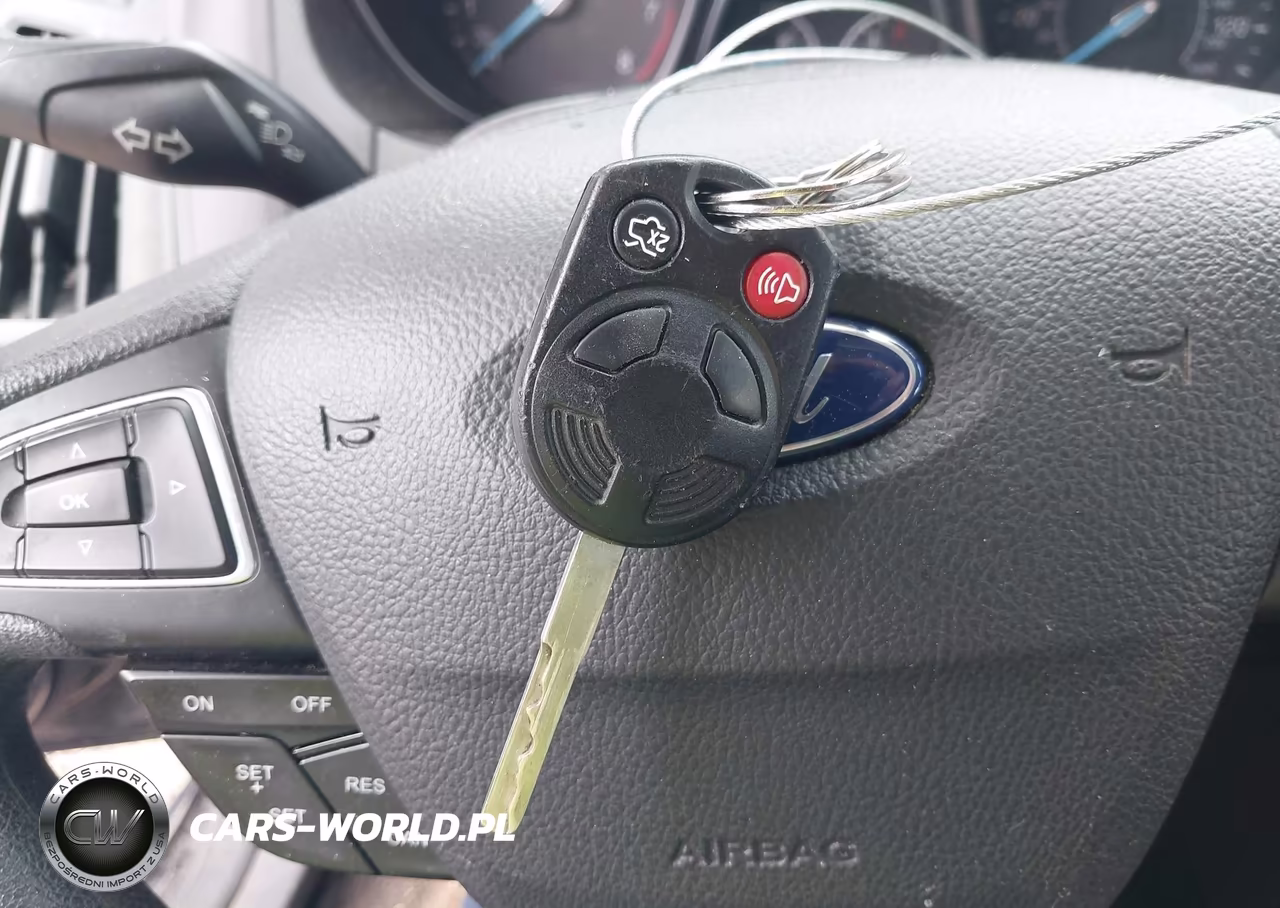 2017 Ford Focus Se VIN:1FADP3F28HL266549 - 11