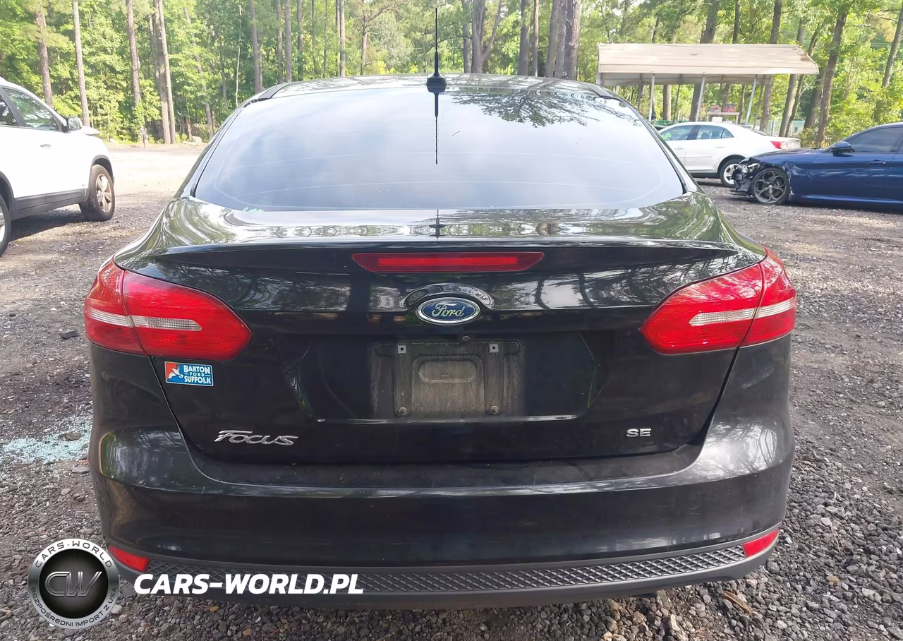 2017 Ford Focus Se VIN:1FADP3F28HL266549 - 16