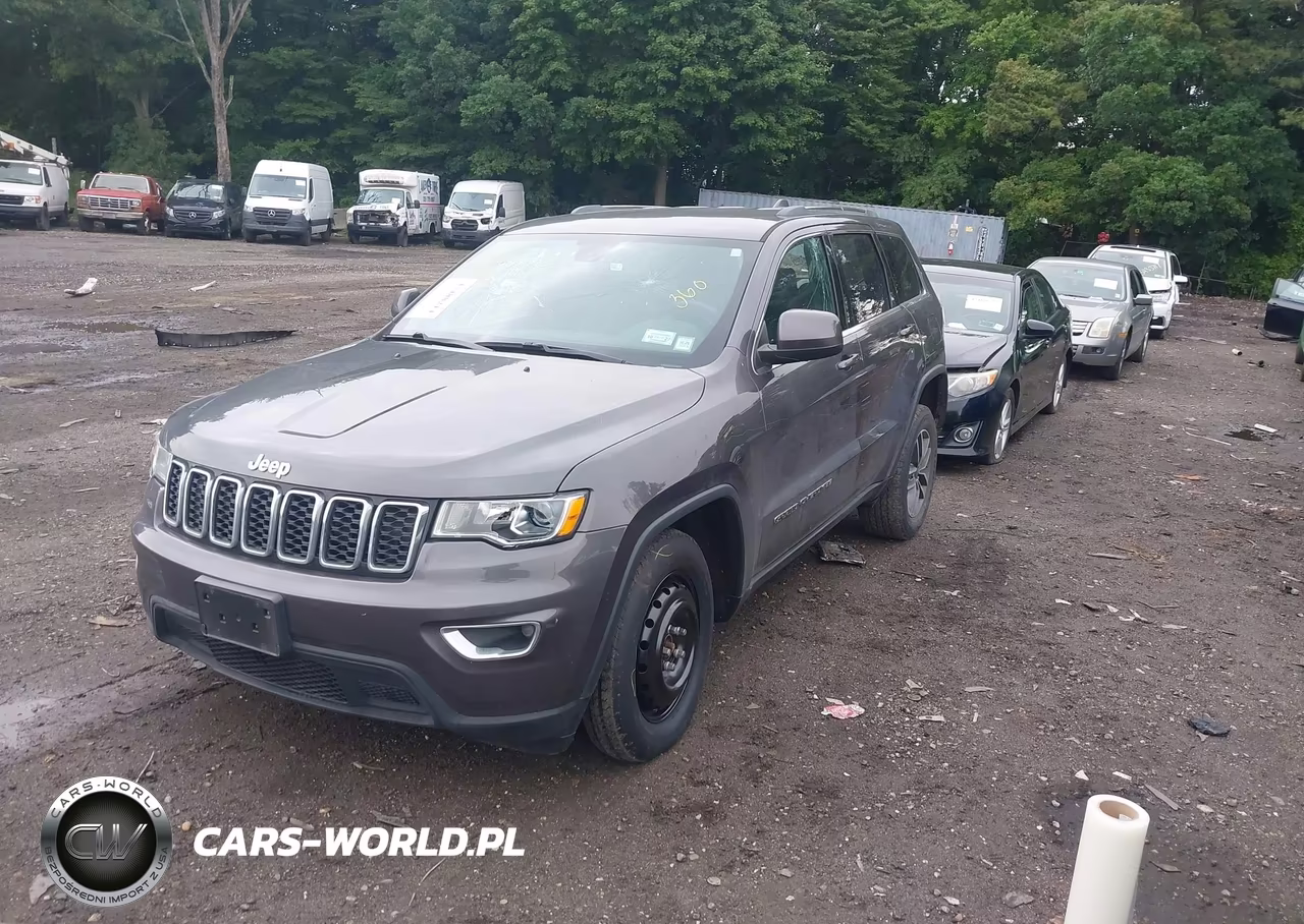 2020 Jeep Grand Cherokee Laredo E 4X4 VIN:1C4RJFAG0LC121486 - 2