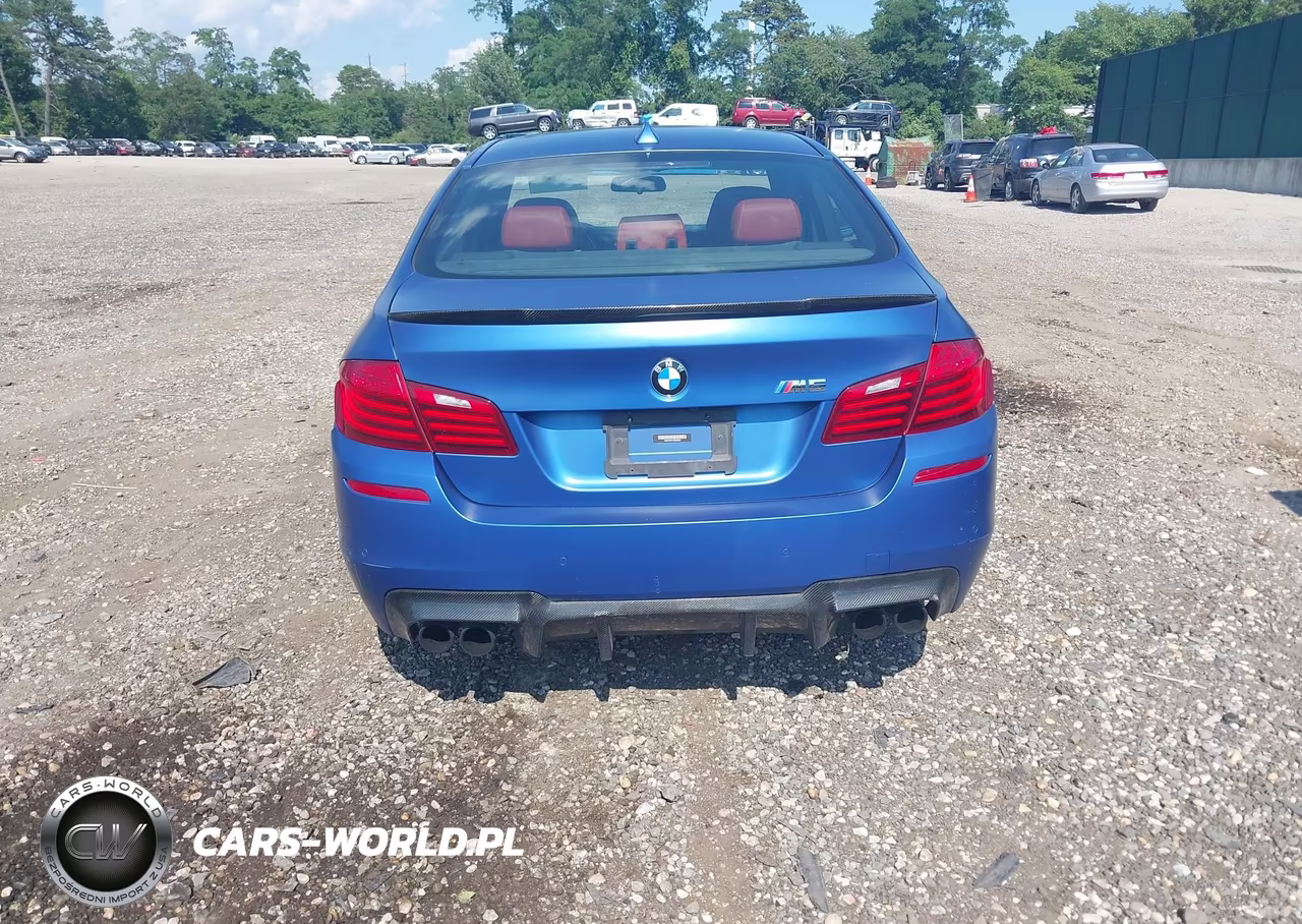 2014 BMW M5 VIN:WBSFV9C51ED593867 - 16