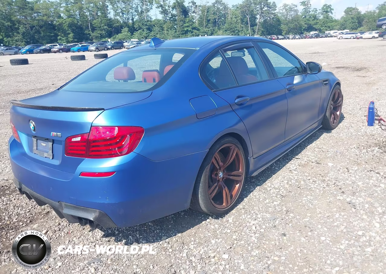 2014 BMW M5 VIN:WBSFV9C51ED593867 - 4