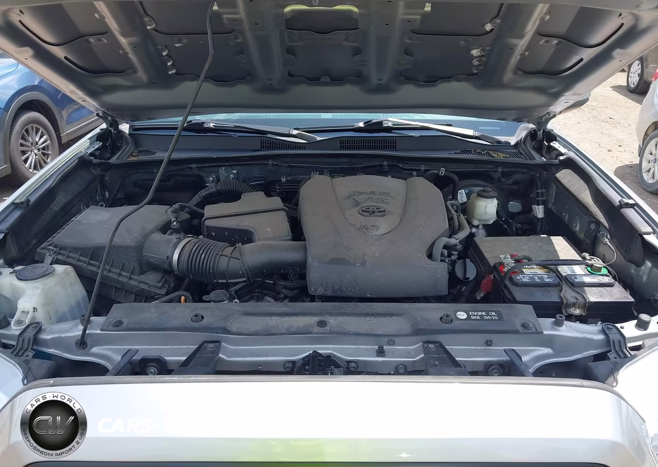 2019 Toyota Tacoma Sr V6 VIN:3TMCZ5AN1KM214022 - 10