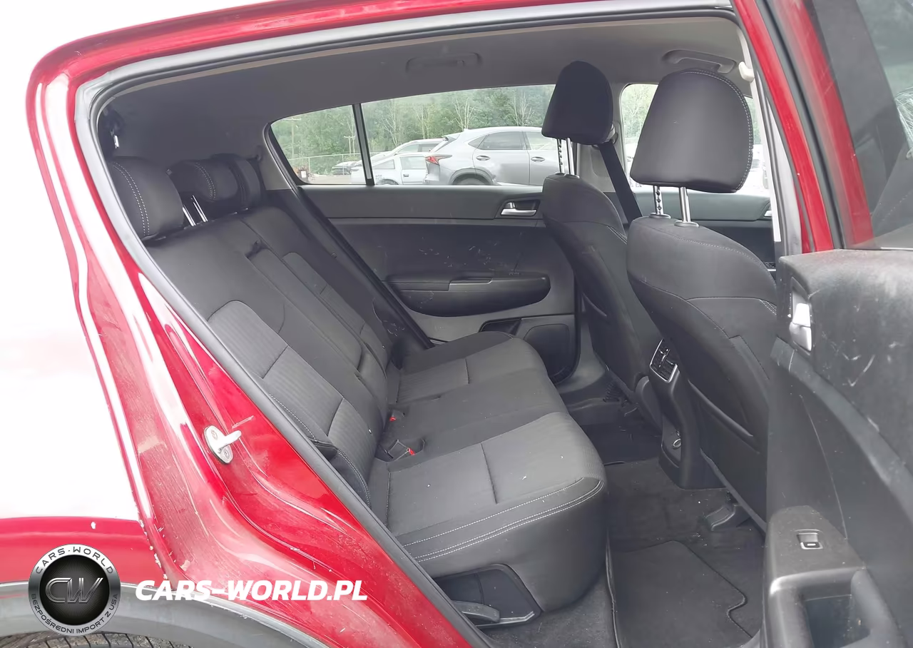 2020 Kia Sportage Lx VIN:KNDPMCAC8L7749766 - 8