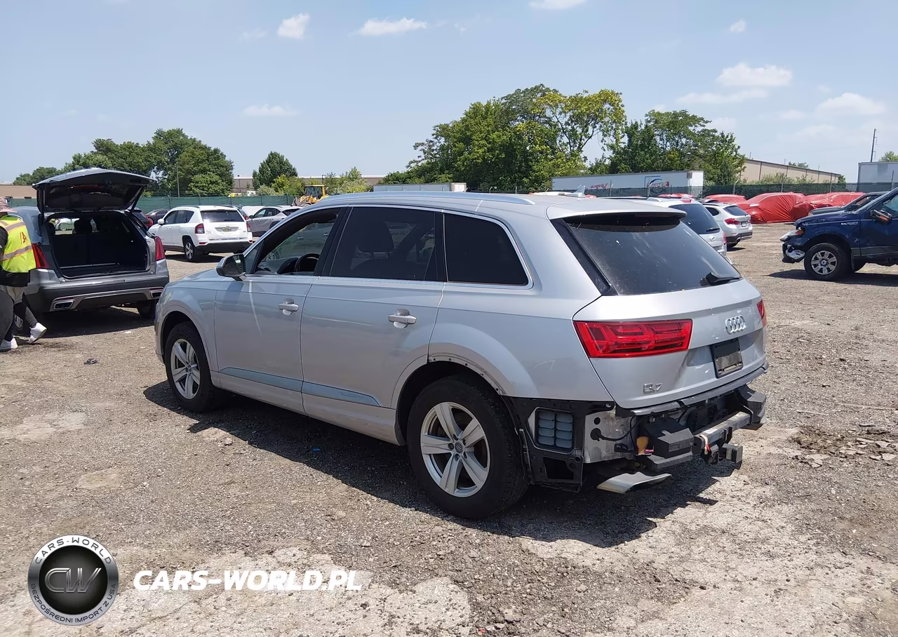 2017 Audi Q7 2.0T Premium VIN:WA1LHAF73HD040362 - 3