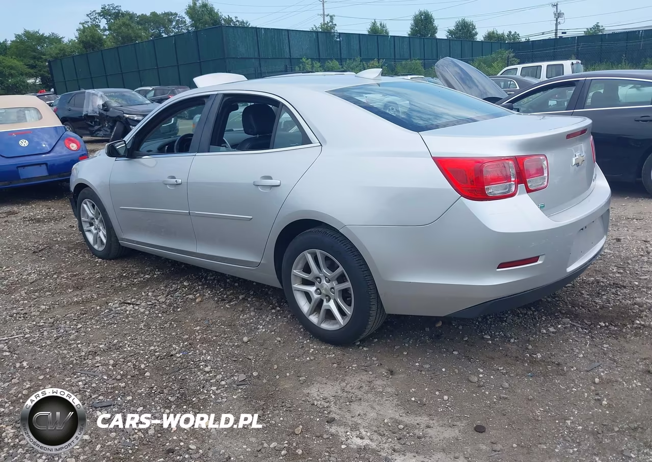 2015 Chevrolet Malibu 1Lt VIN:1G11C5SL7FF296729 - 3