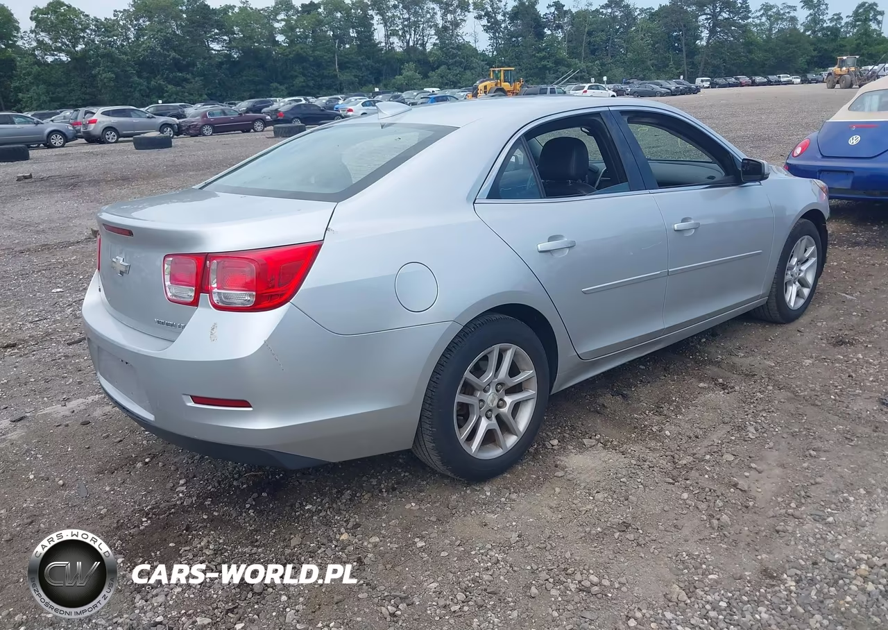2015 Chevrolet Malibu 1Lt VIN:1G11C5SL7FF296729 - 4