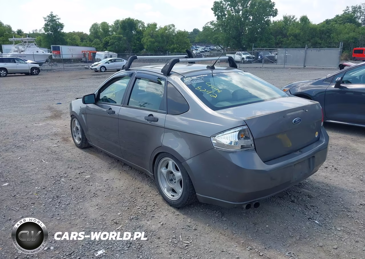 2010 Ford Focus Se VIN:1FAHP3FN1AW211263 - 3