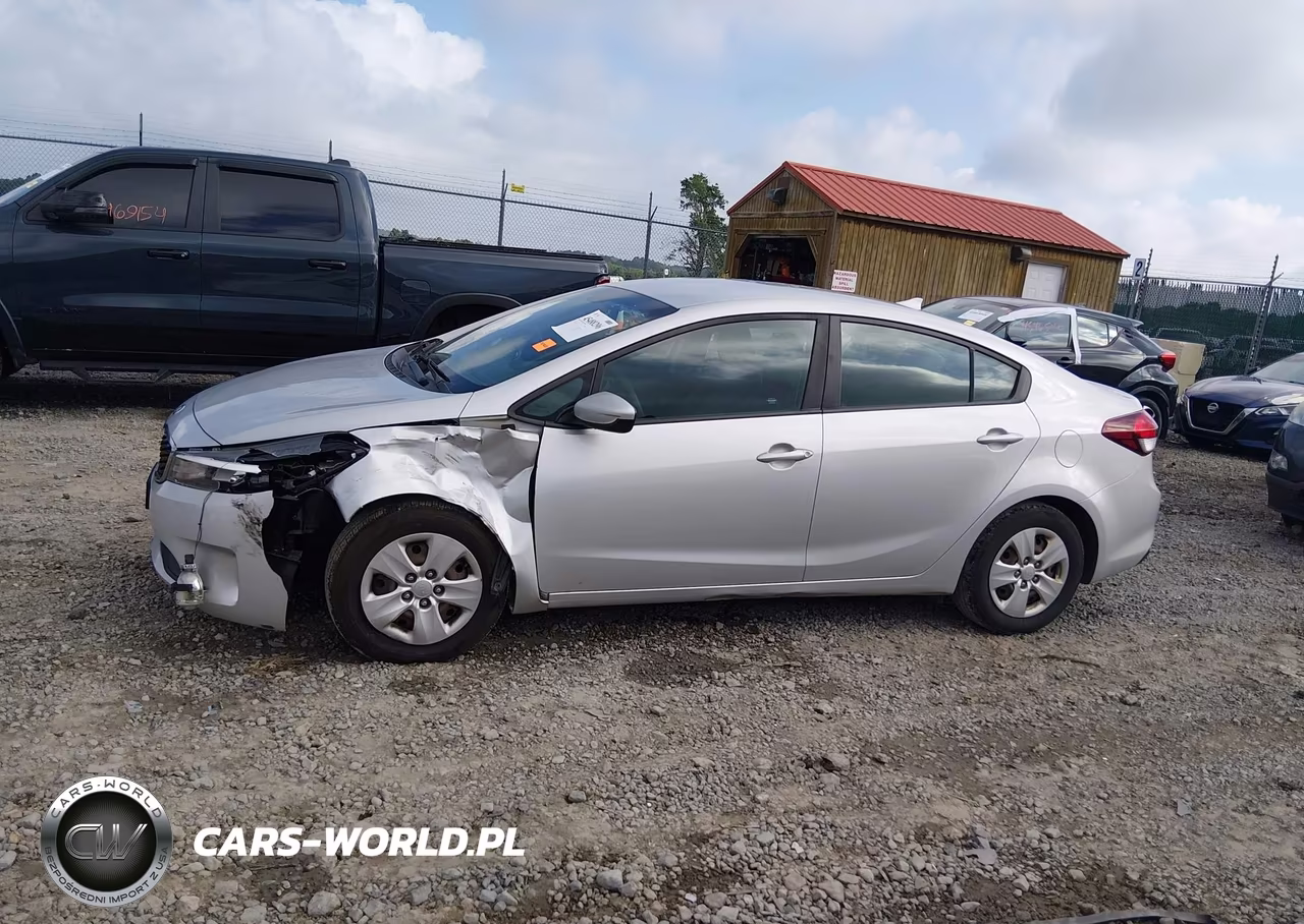 2017 Kia Forte Lx VIN:3KPFK4A76HE127149 - 14