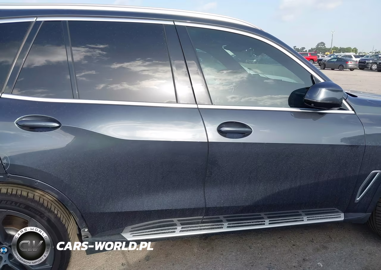 2019 BMW X5 xDrive40I VIN:5UXCR6C56KLL11848 - 14