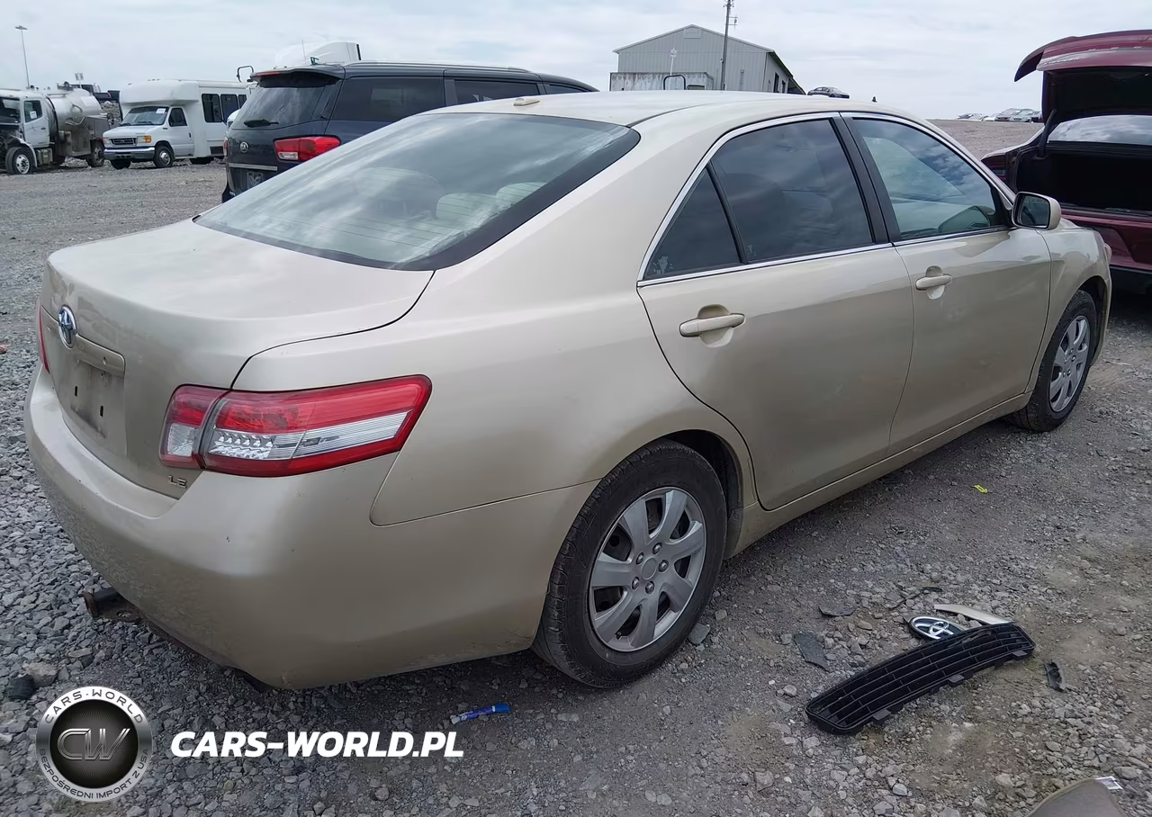 2011 Toyota Camry Le VIN:4T4BF3EK4BR088647 - 4