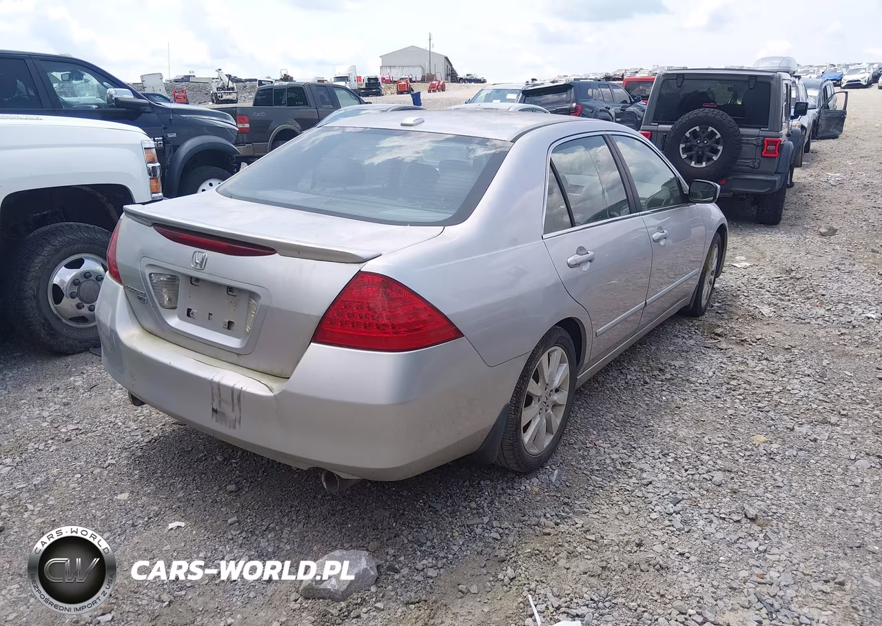 2007 Honda Accord 3.0 Ex VIN:1HGCM66597A012418 - 4
