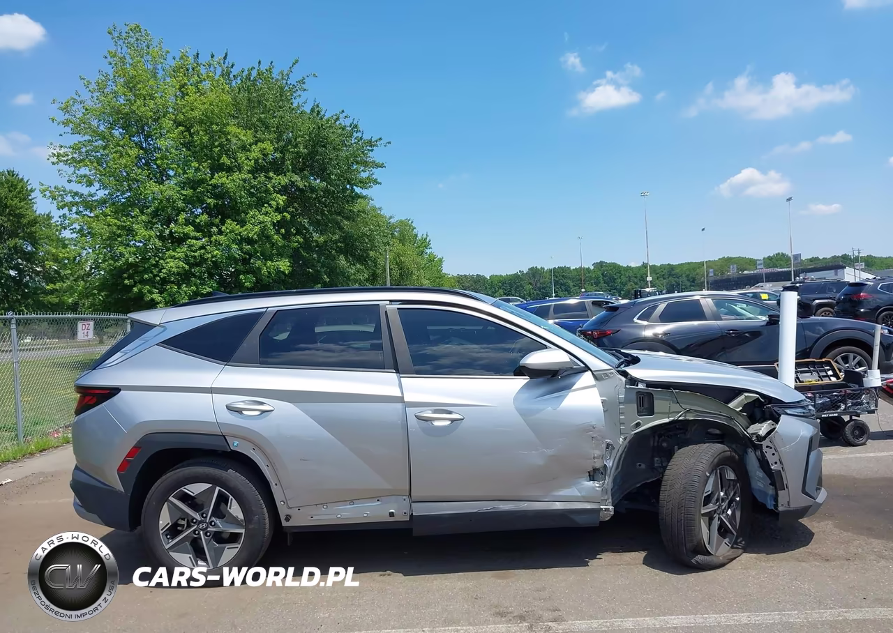2025 Hyundai Tucson Sel VIN:5NMJBCDEXSH468679 - 13