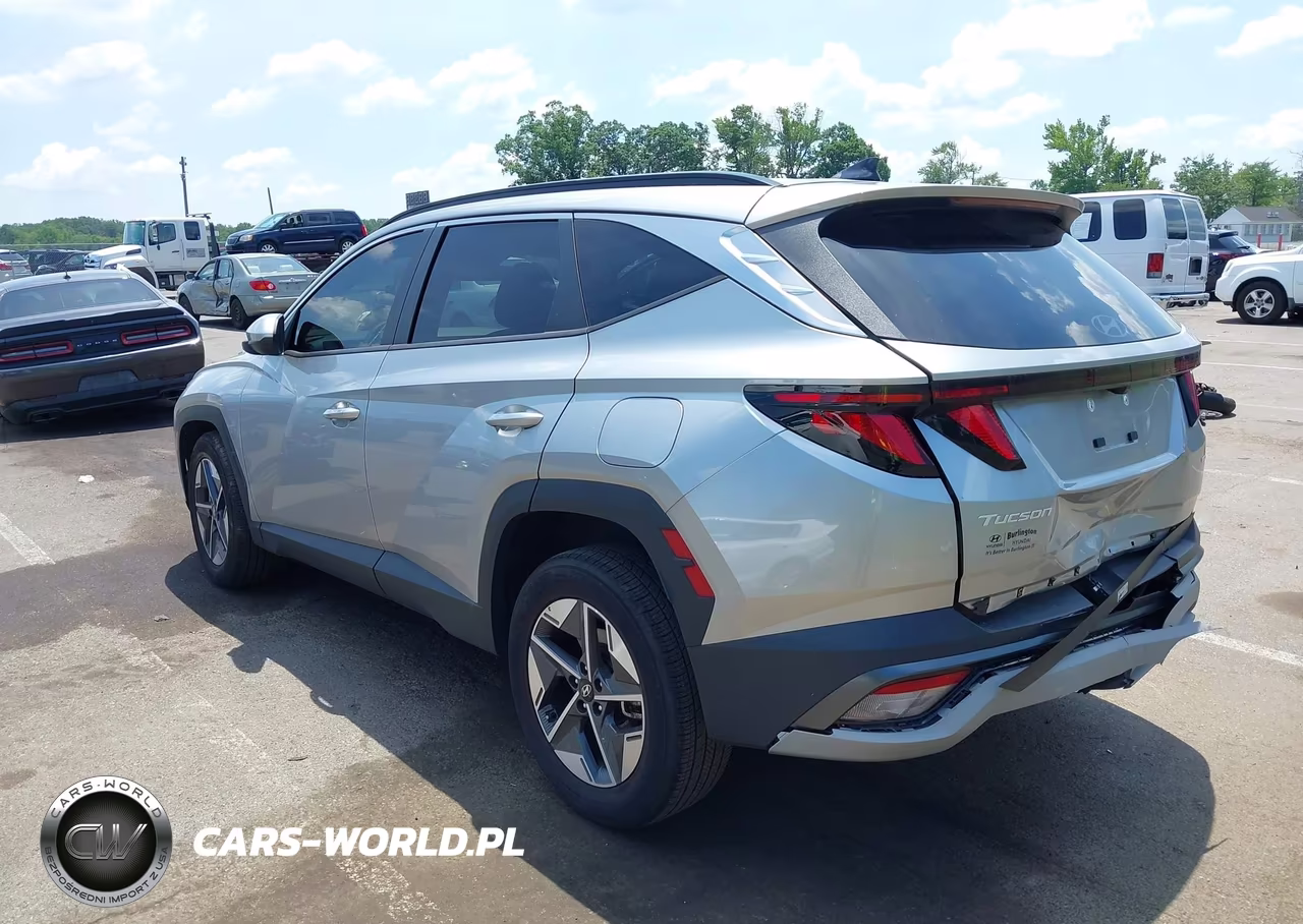 2025 Hyundai Tucson Sel VIN:5NMJBCDEXSH468679 - 3