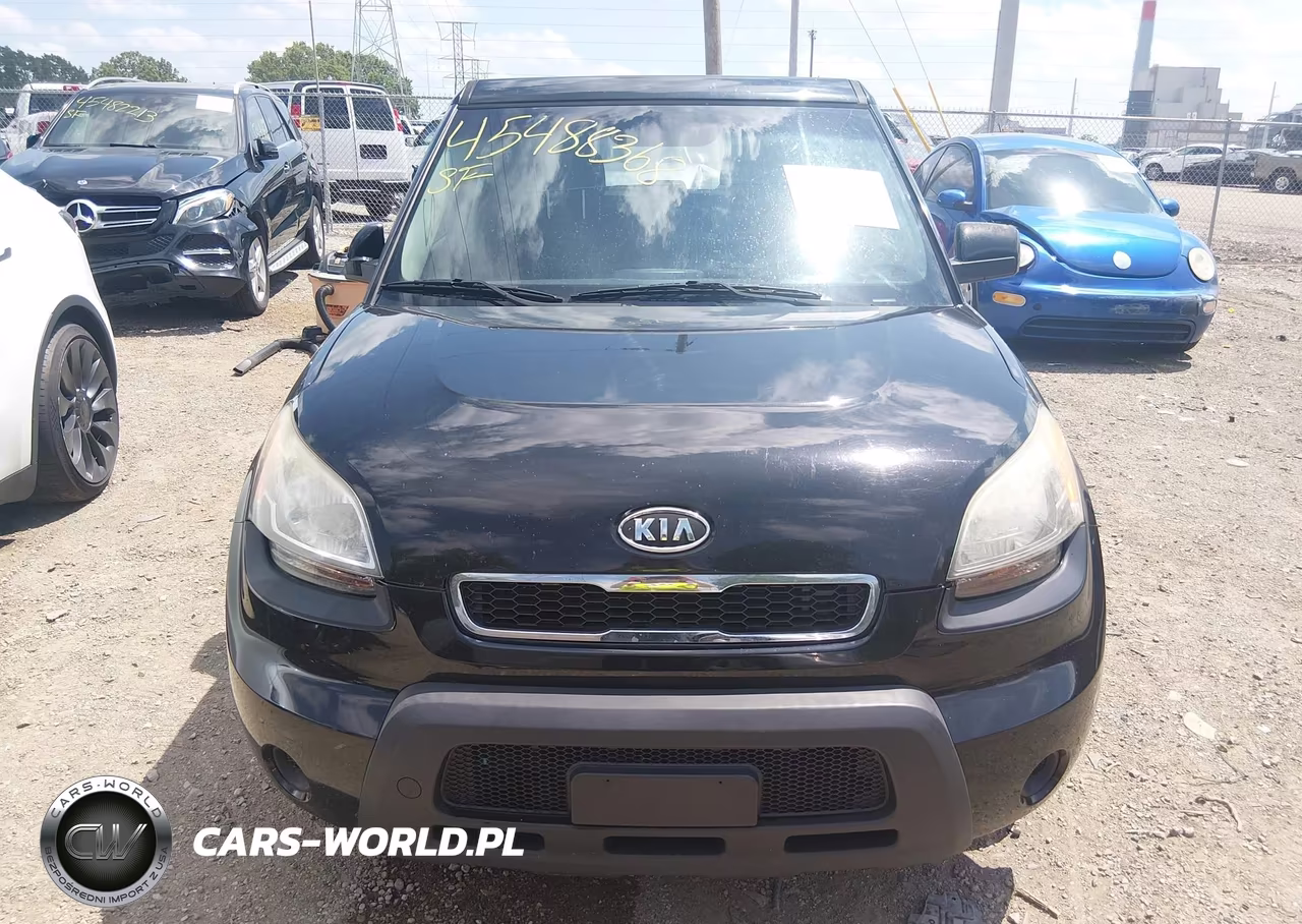2011 Kia Soul + VIN:KNDJT2A26B7211737 - 12
