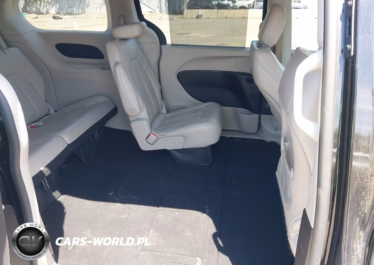 2021 Chrysler Voyager Lxi VIN:2C4RC1DG7MR551372 - 8