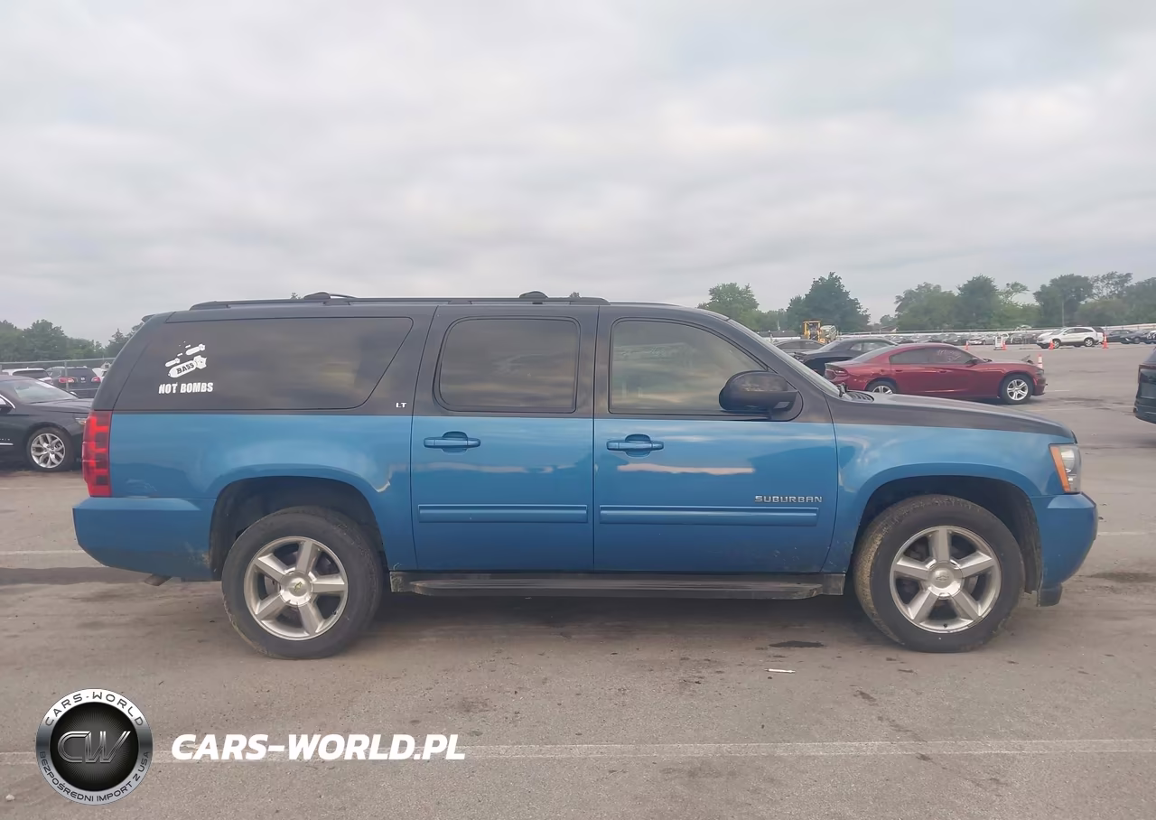 2012 Chevrolet Suburban 1500 Lt VIN:1GNSKJE78CR126922 - 13