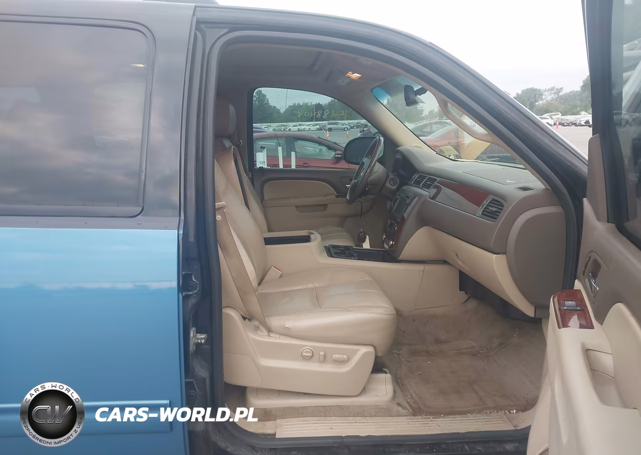 2012 Chevrolet Suburban 1500 Lt VIN:1GNSKJE78CR126922 - 5