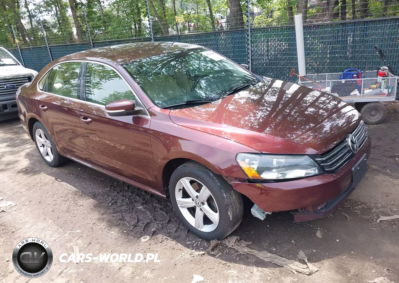 2014 Volkswagen Passat 1.8T Se – zdjęcie 1 z 11