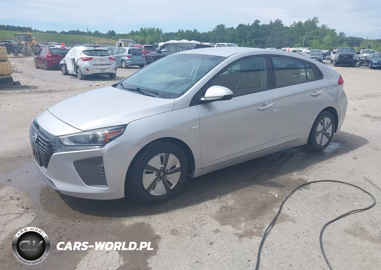 2018 Hyundai Ioniq Hybrid Blue VIN:KMHC65LC9JU075218 - 2
