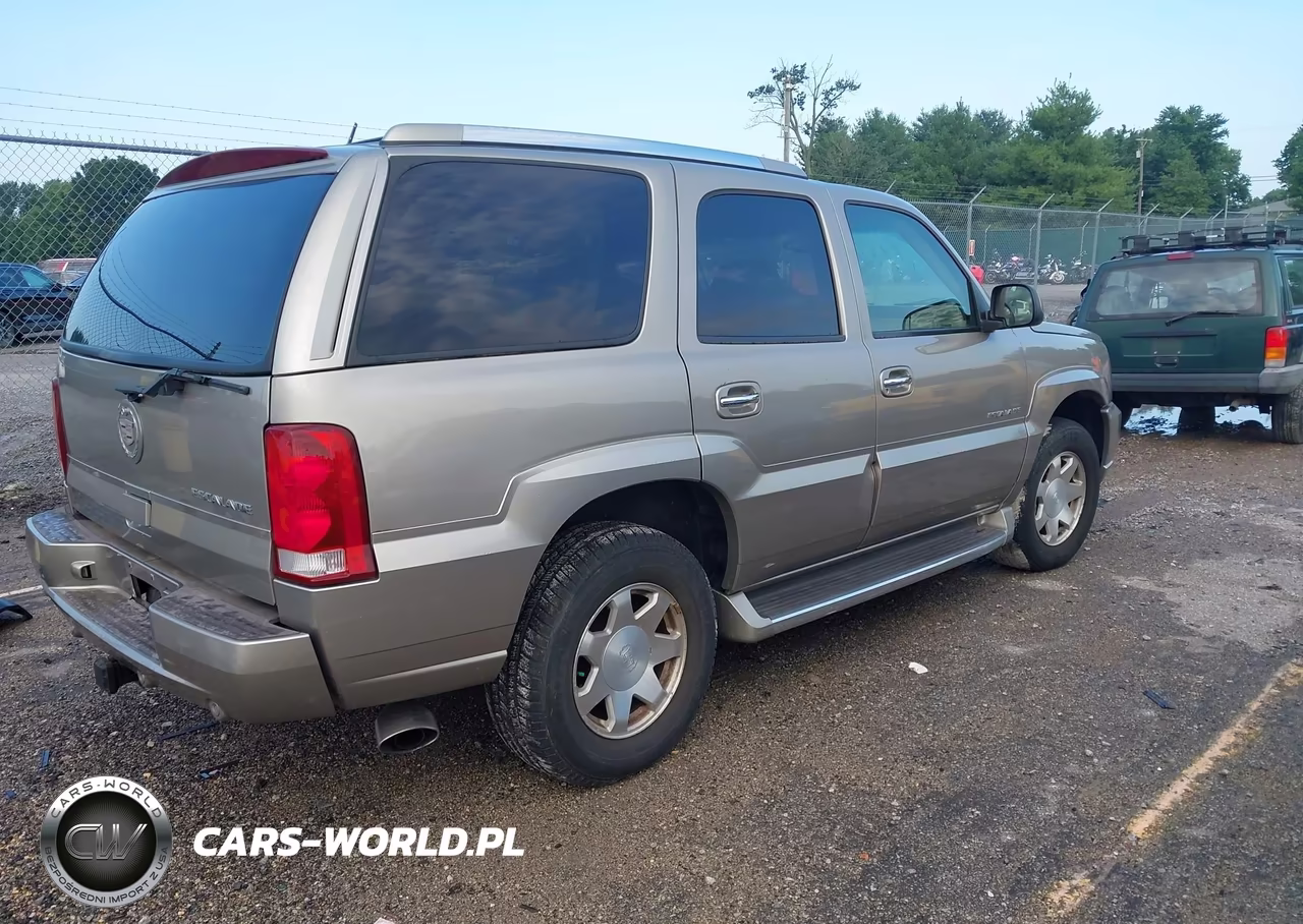2002 Cadillac Escalade Standard VIN:1GYEK63N62R198991 - 4