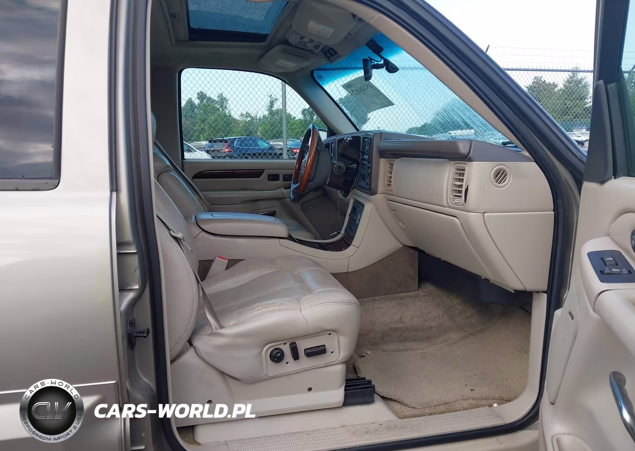 2002 Cadillac Escalade Standard VIN:1GYEK63N62R198991 - 5