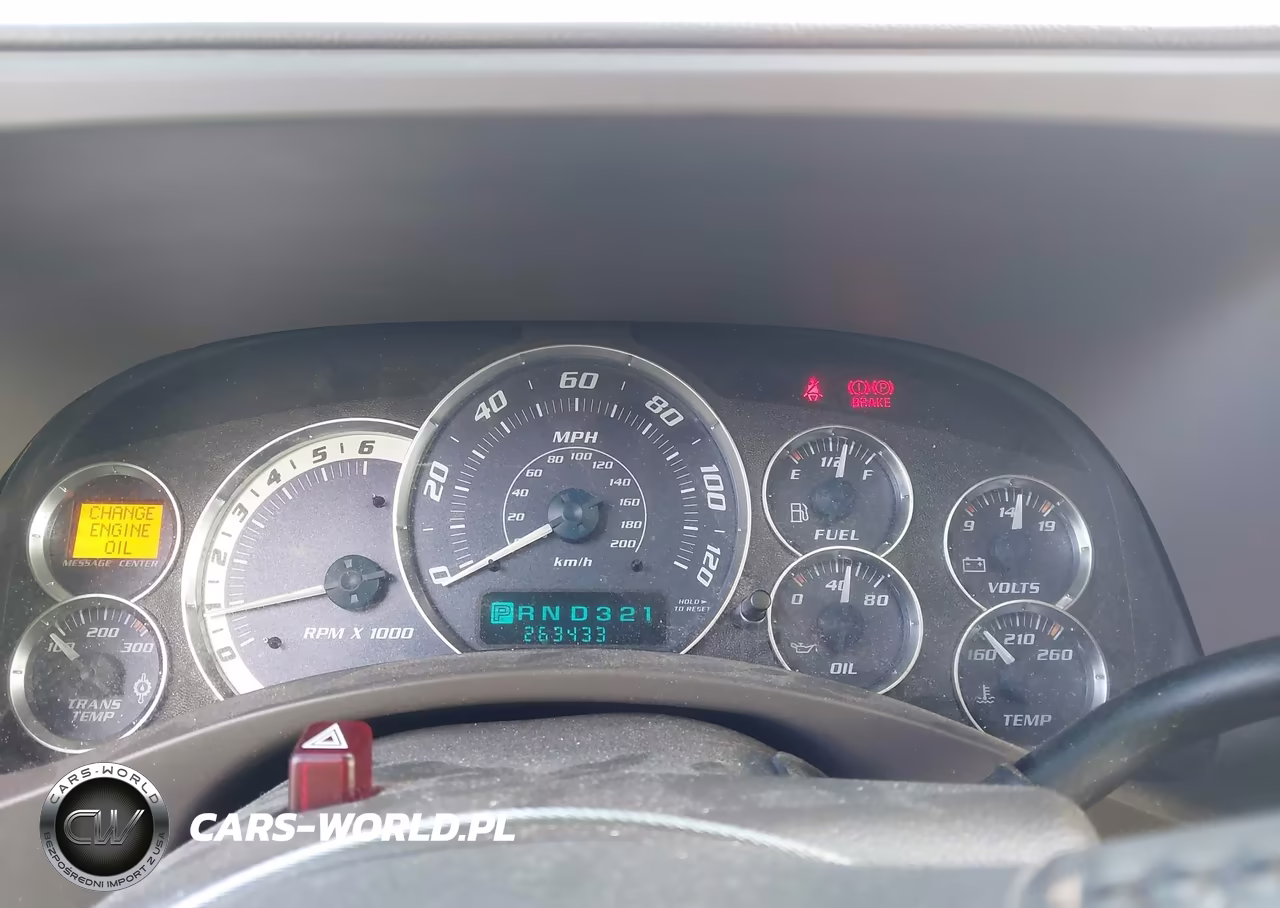 2002 Cadillac Escalade Standard VIN:1GYEK63N62R198991 - 7