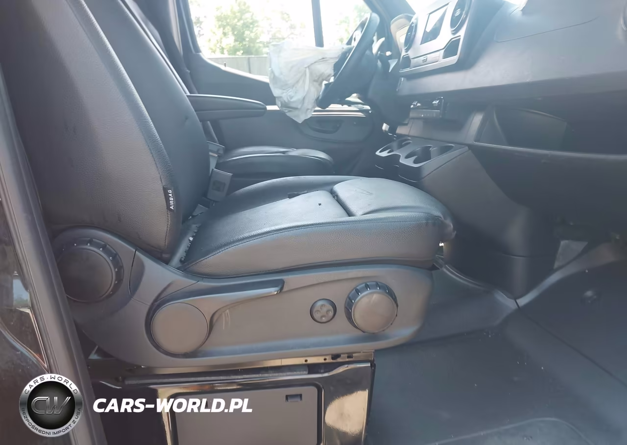 2024 Mercedes-Benz Sprinter 2500 Standard Roof 4-Cyl Diesel VIN:W1Z4KFHY6RT169886 - 5