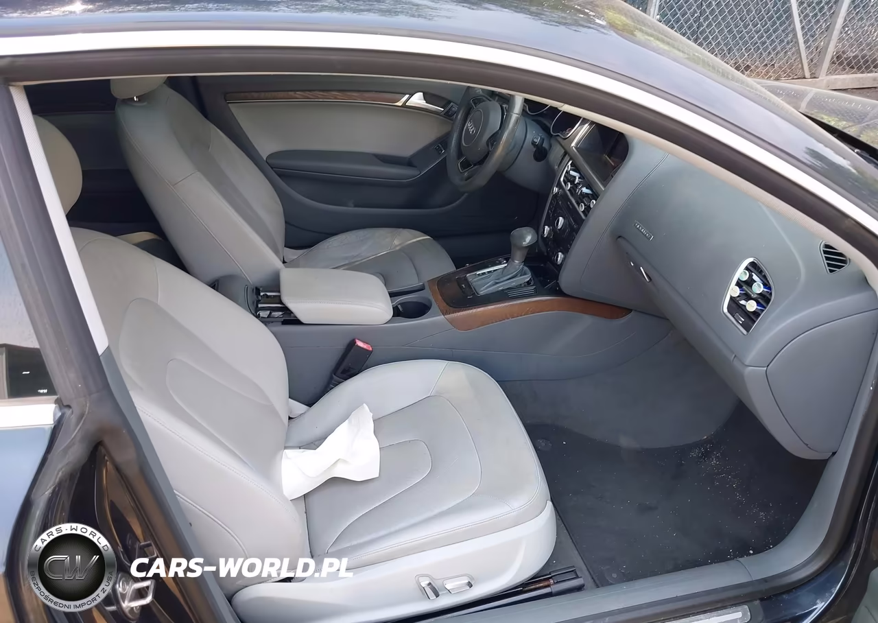 2014 Audi A5 2.0T Premium VIN:WAUCFAFR8EA043443 - 5