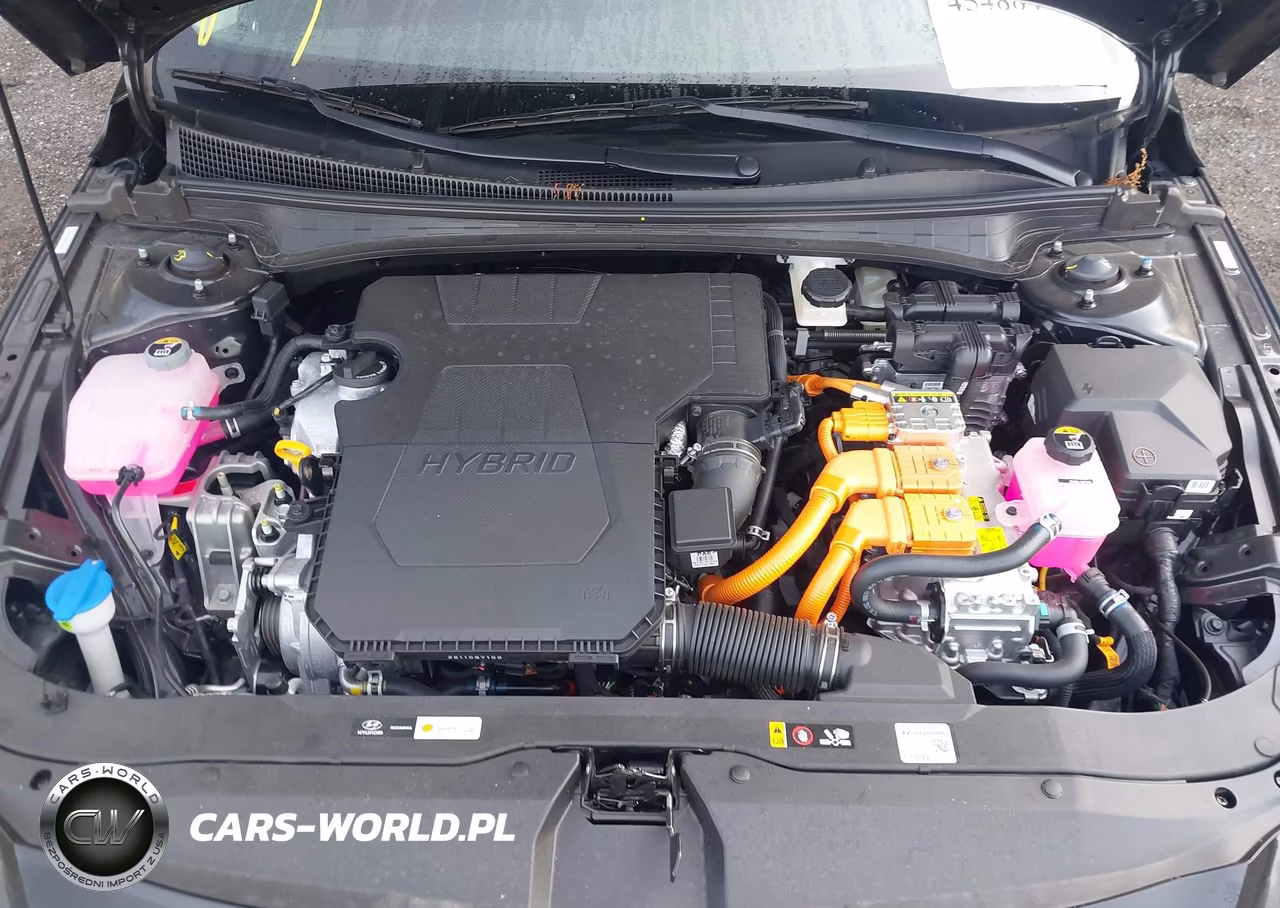 2026 Hyundai Elantra Hybrid Limited VIN:KMHLN4DJ5TU193716 - 10