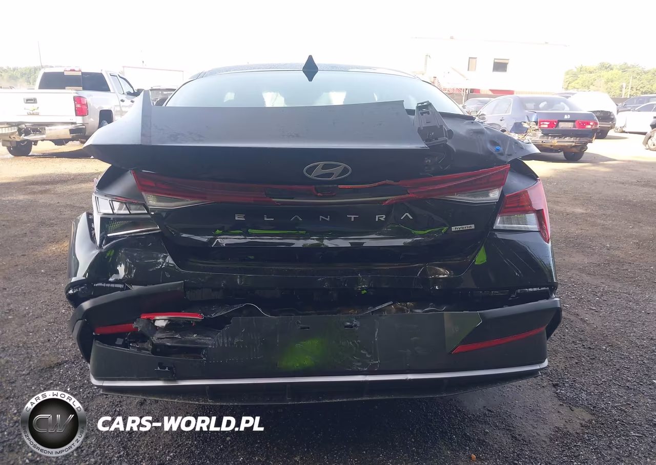 2026 Hyundai Elantra Hybrid Limited VIN:KMHLN4DJ5TU193716 - 16