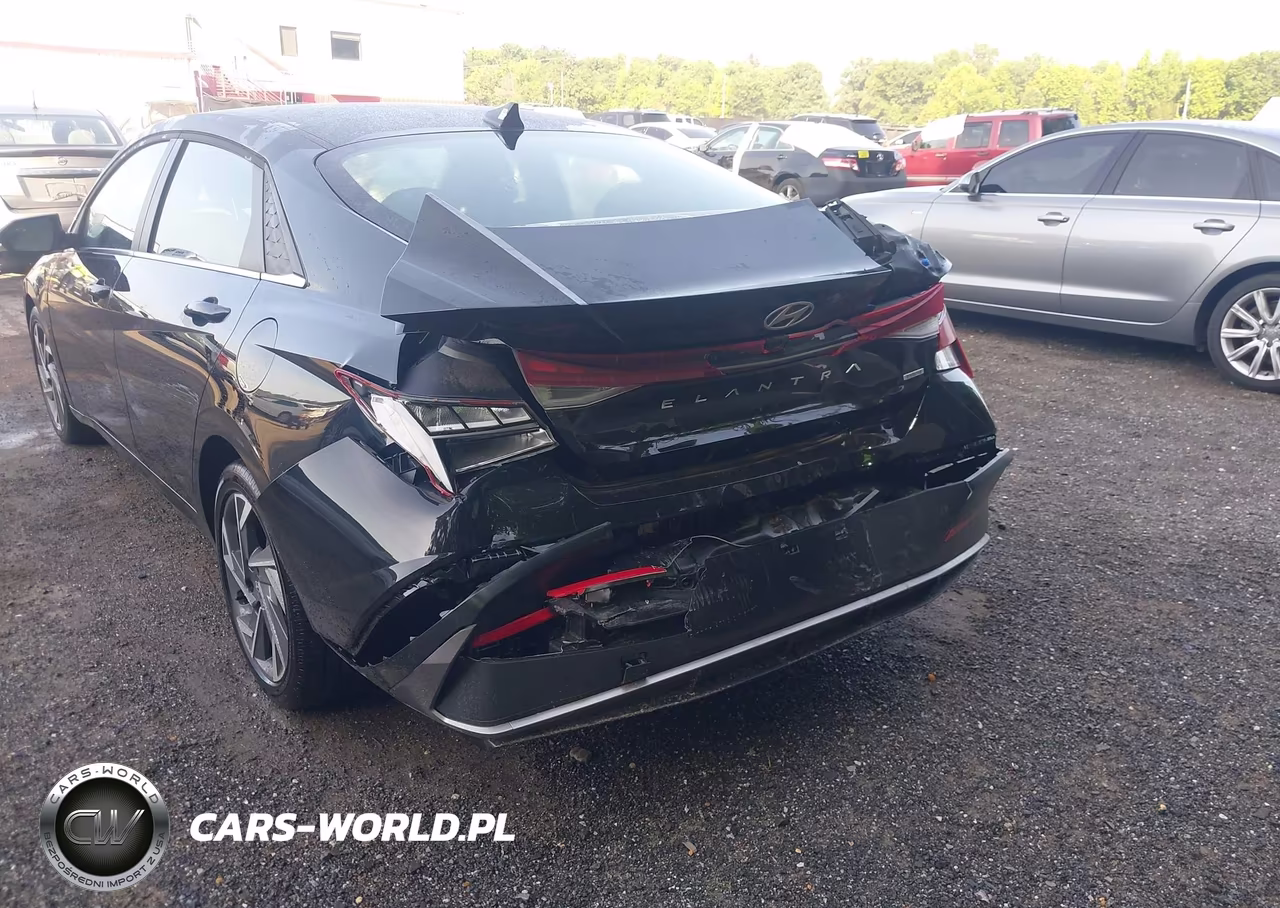 2026 Hyundai Elantra Hybrid Limited VIN:KMHLN4DJ5TU193716 - 6