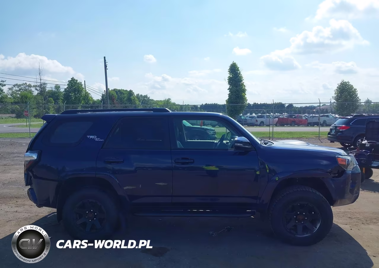 2020 Toyota 4Runner Trd Off Road Premium VIN:JTEBU5JR9L5743637 - 14