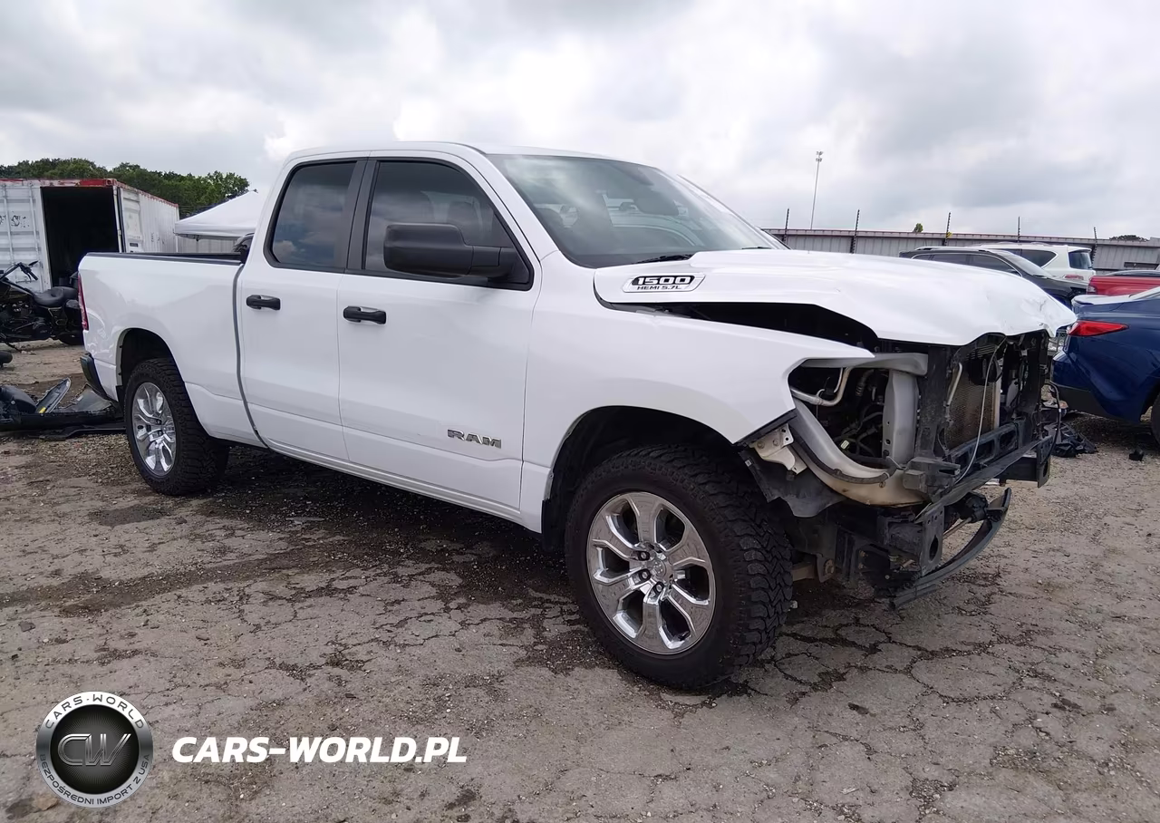 2022 Ram 1500 Tradesman 4X4 6'4 Box – zdjęcie 1 z 17