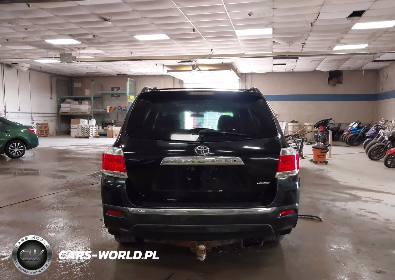 2013 Toyota Highlander Base Plus V6 VIN:5TDBK3EH1DS203758 - 17