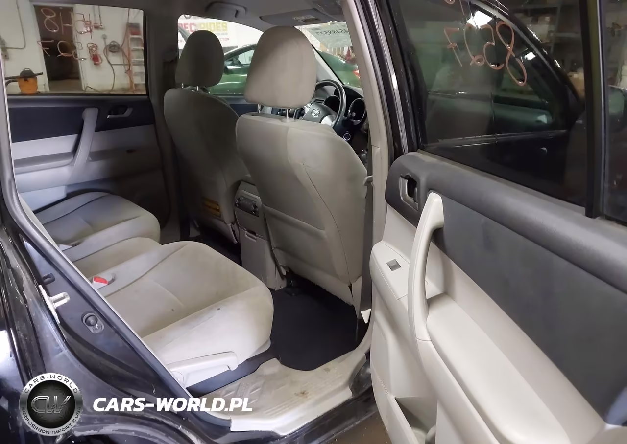 2013 Toyota Highlander Base Plus V6 VIN:5TDBK3EH1DS203758 - 8