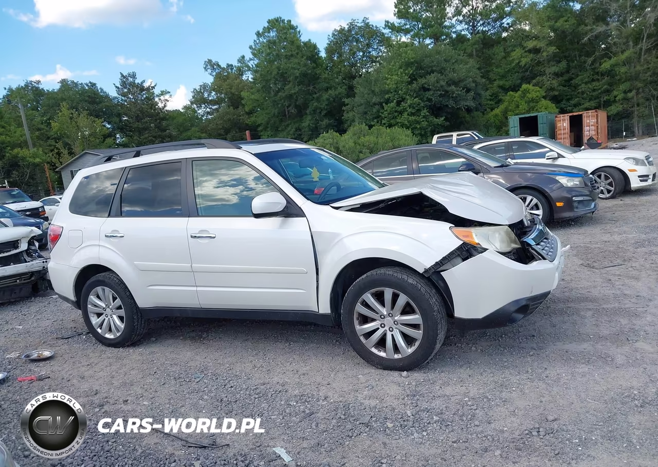 2012 Subaru Forester 2.5X Limited VIN:JF2SHBEC9CH450155 - 13