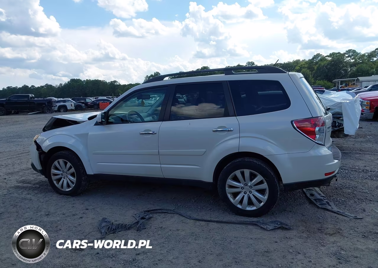 2012 Subaru Forester 2.5X Limited VIN:JF2SHBEC9CH450155 - 14
