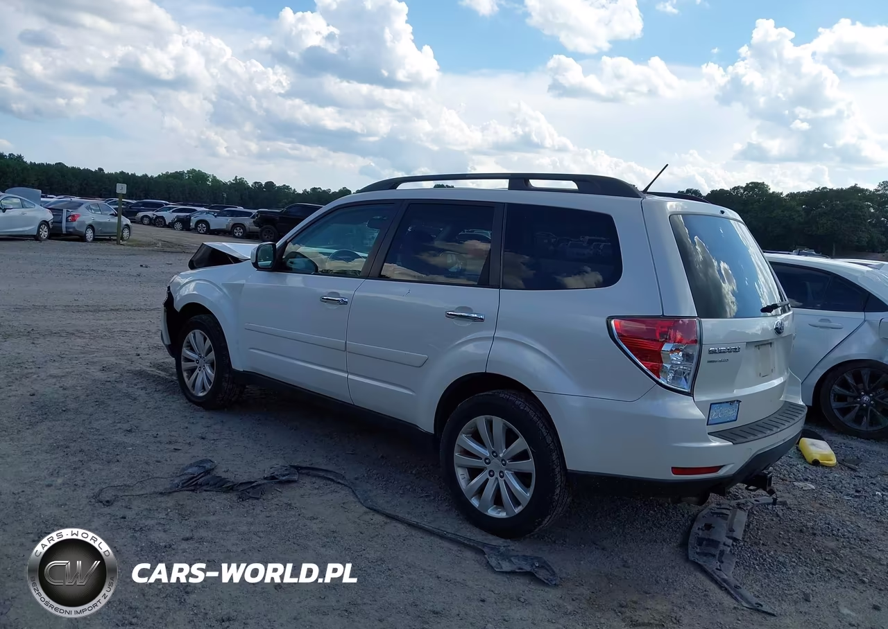 2012 Subaru Forester 2.5X Limited VIN:JF2SHBEC9CH450155 - 3