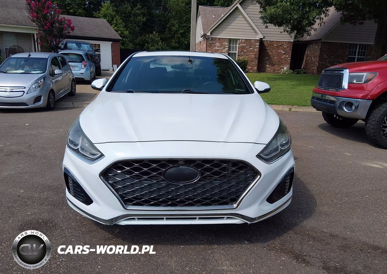 2018 Hyundai Sonata Sport VIN:5NPE34AFXJH684549 - 12