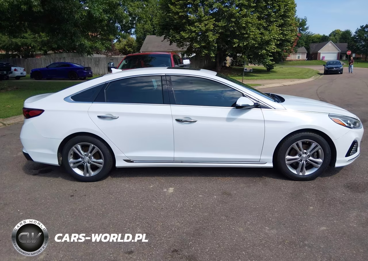 2018 Hyundai Sonata Sport VIN:5NPE34AFXJH684549 - 13