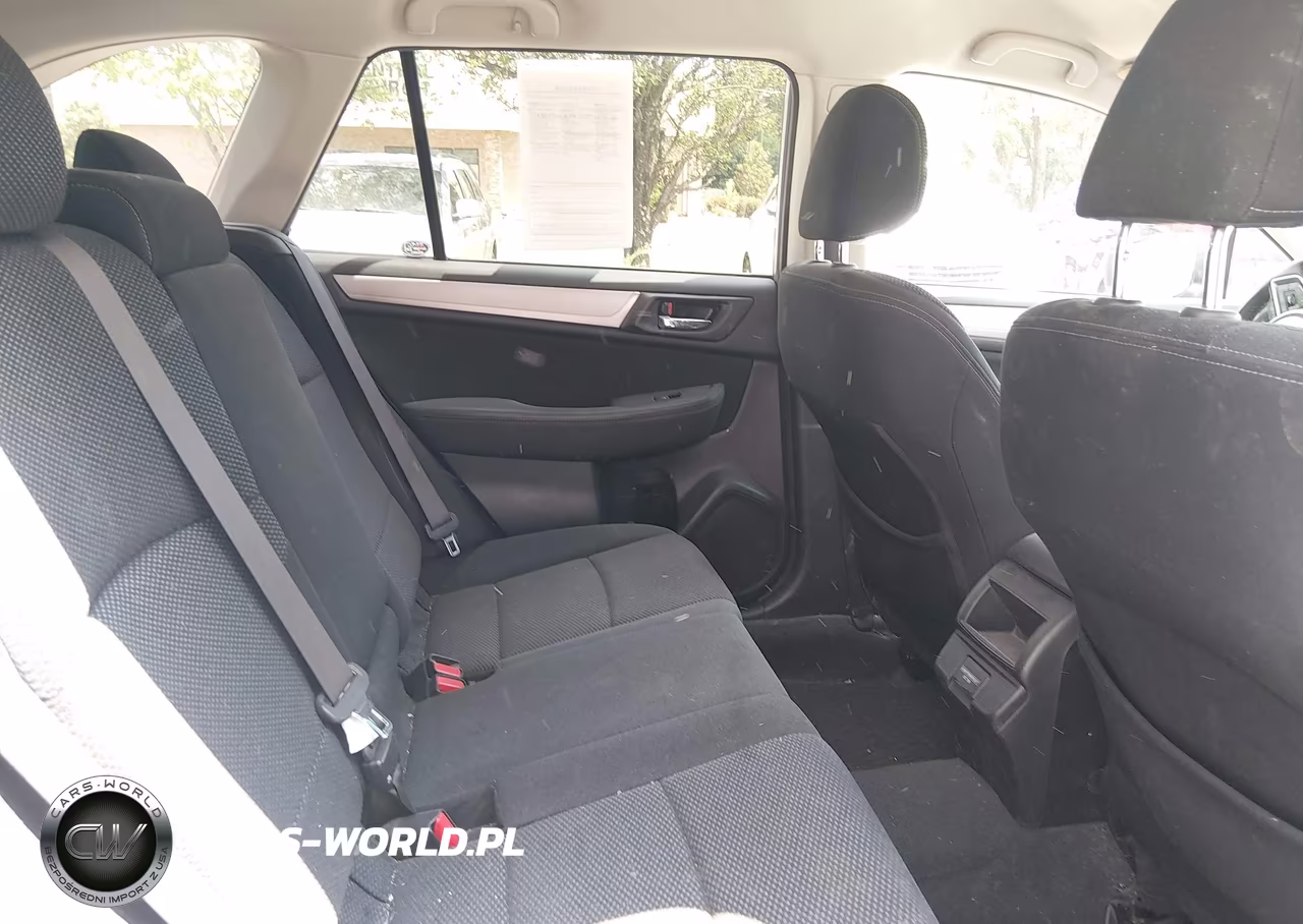 2018 Subaru Outback 2.5I Premium VIN:4S4BSACC8J3257269 - 8
