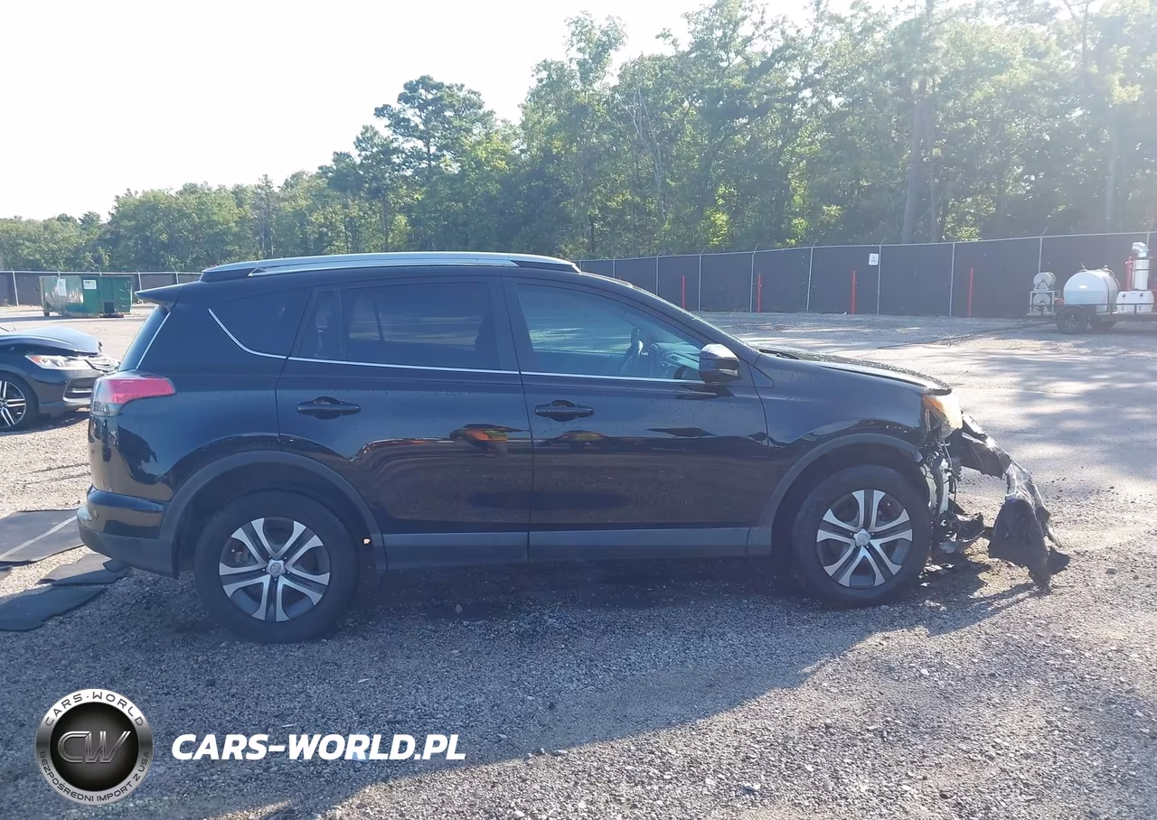 2018 Toyota Rav4 Le VIN:2T3ZFREV0JW423348 - 14