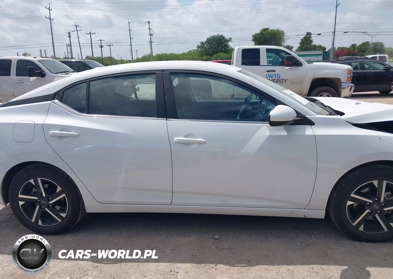 2025 Nissan Sentra Sv VIN:3N1AB8CV9SY303276 - 13