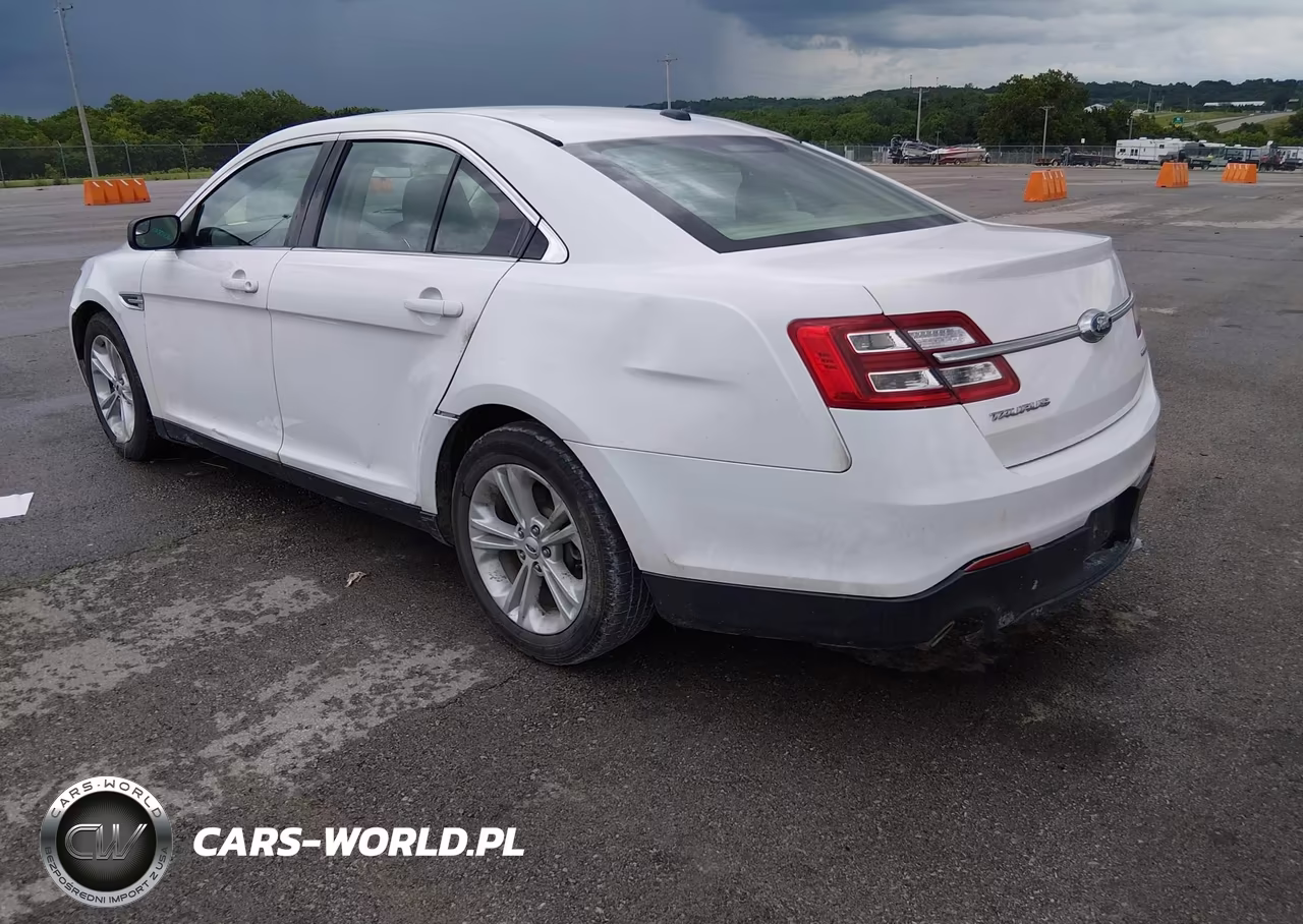 2016 Ford Taurus Se VIN:1FAHP2D80GG147341 - 3