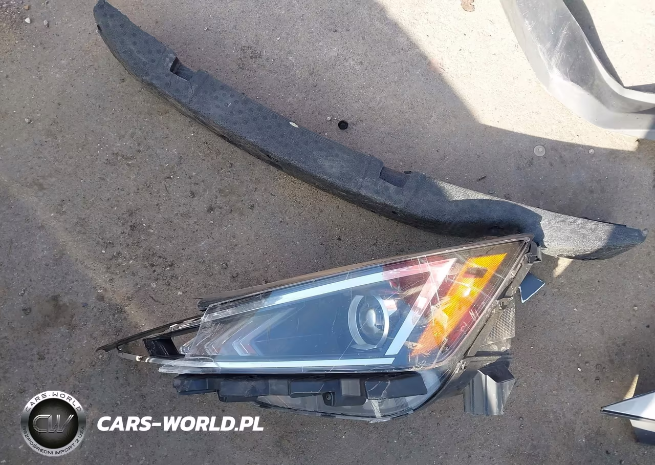 2019 Hyundai Elantra Sel VIN:5NPD84LF5KH452789 - 18