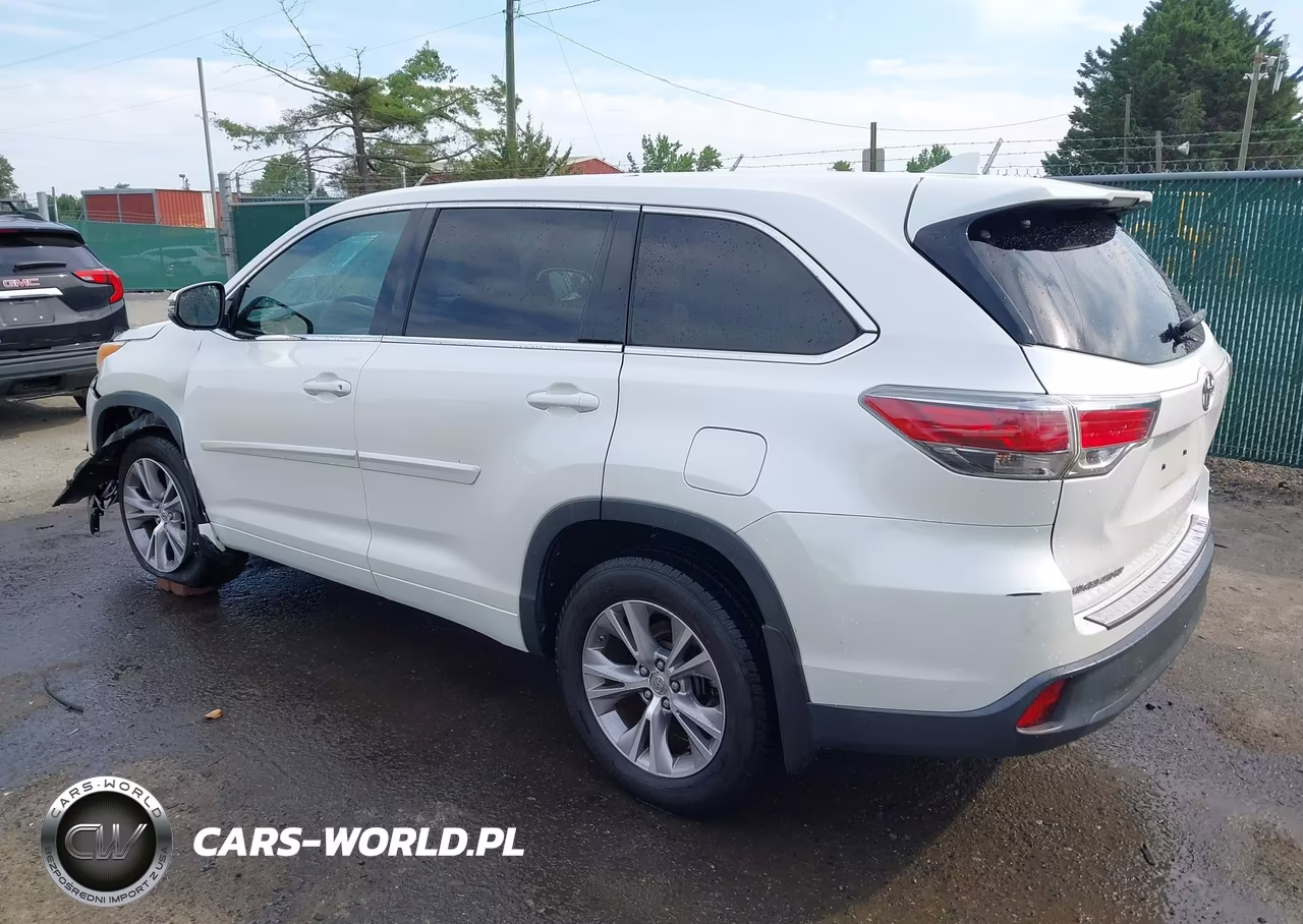 2014 Toyota Highlander Le Plus V6 VIN:5TDBKRFH7ES013109 - 3