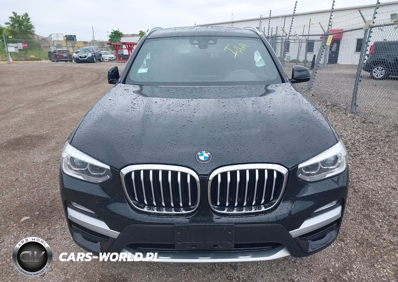 2018 BMW X3 xDrive30I VIN:5UXTR9C50JLD62071 - 13