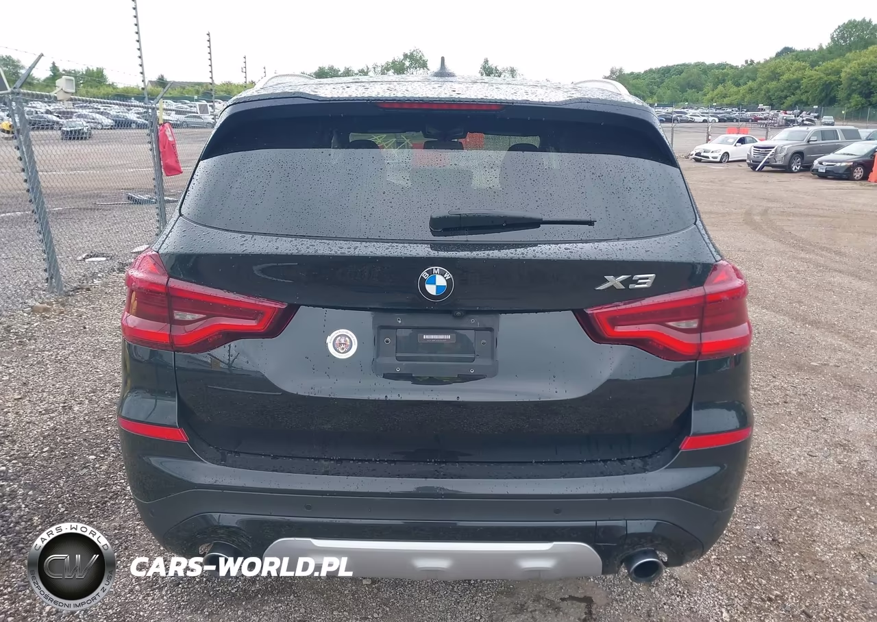 2018 BMW X3 xDrive30I VIN:5UXTR9C50JLD62071 - 17