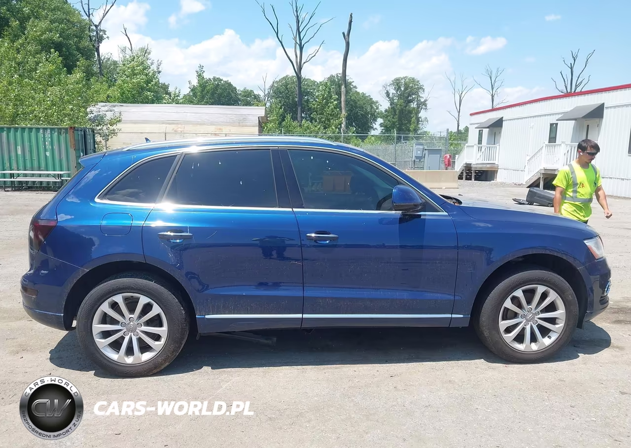 2016 Audi Q5 2.0T Premium VIN:WA1C2AFP8GA064268 - 13